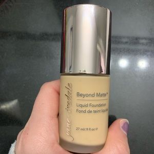 Jane Iredale Beyond Matte Foundation